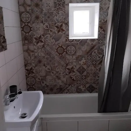 Tibor Skarba Apartmán