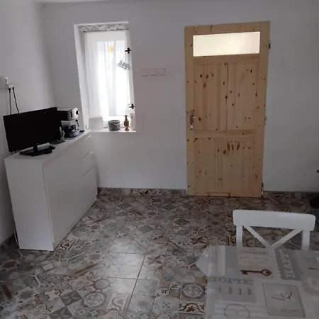 Tibor Skarba Apartmán Dunajska Streda