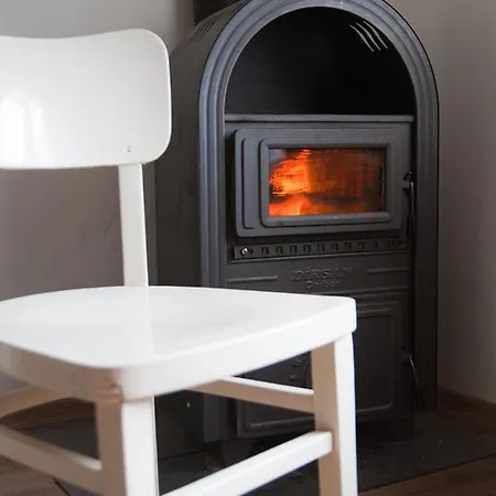 아파트 Tibor Skarba *